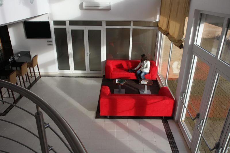 Hotel A Esteva Castro Verde Ngoại thất bức ảnh